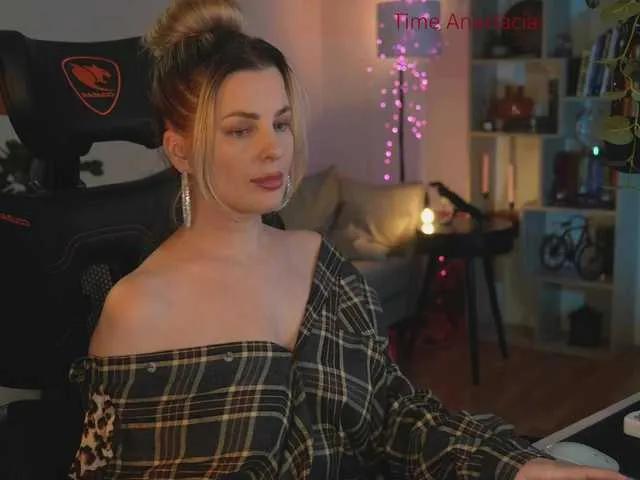 Freechat -Queen-Maria- on BongaCams