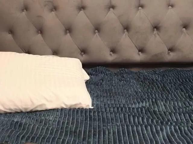 BongaCams -Sexyhotangel- is Freechat -Sexyhotangel- — Good sense of humor. Charisma. Men who know what they want and achieve it!