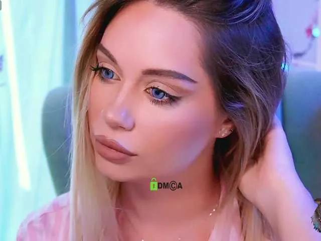 Freechat 0------0 on BongaCams