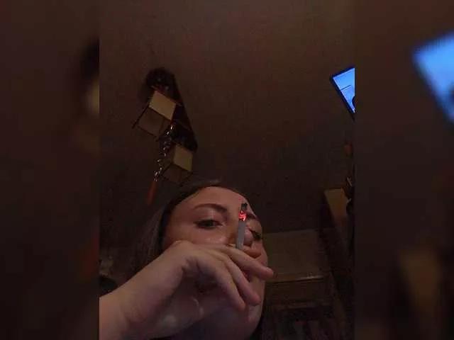 Freechat AlinaLili on BongaCams