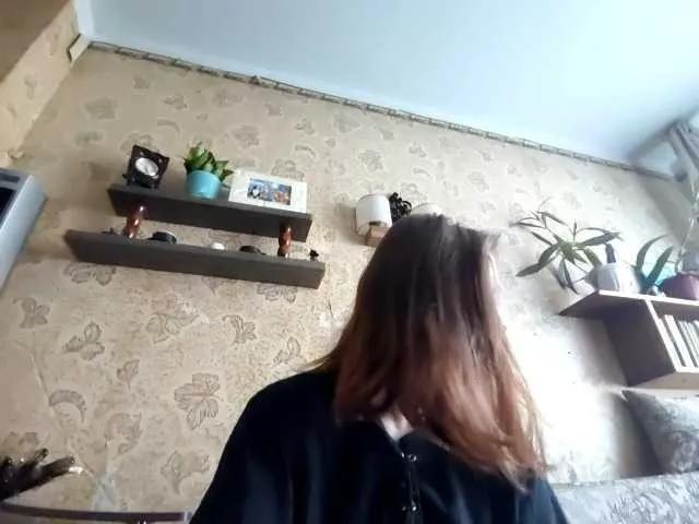 Freechat AlinaLili on BongaCams