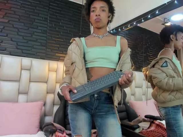 Freechat AnnieSanz on BongaCams