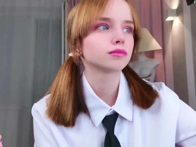 b4by-lol1 on BongaCams