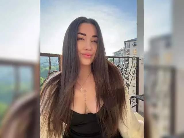 BettyBoom13 on BongaCams