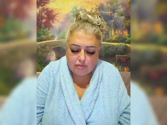 Freechat BigMilf on BongaCams