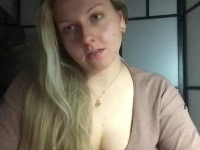 Freechat BritneyBlond on BongaCams