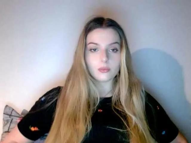 Freechat BritneyBlond on BongaCams