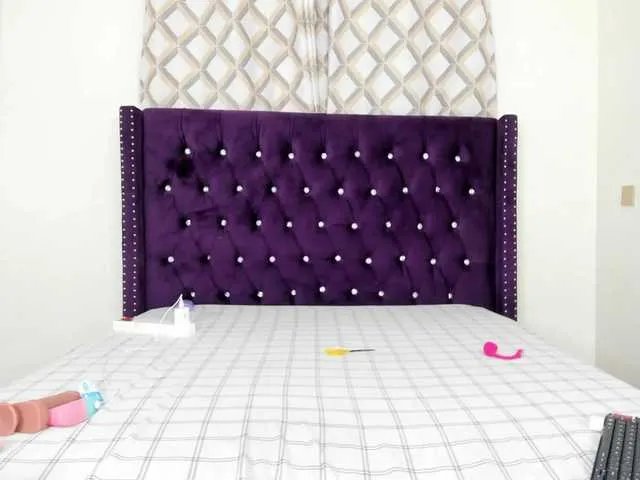 Busty-Bree on BongaCams