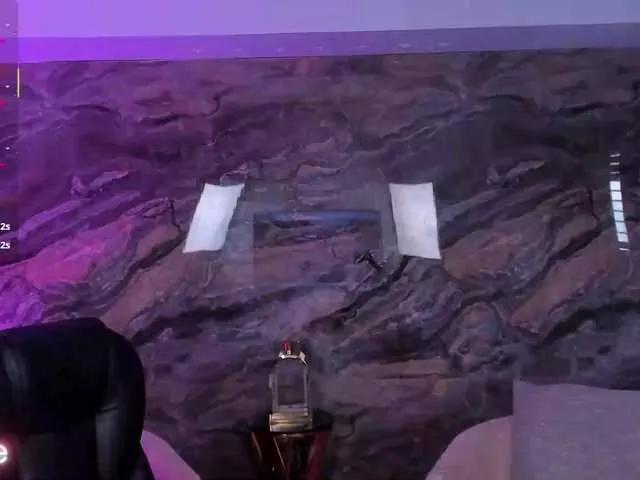 Freechat CorinneRusso on BongaCams