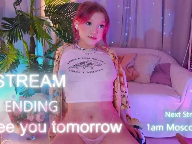 Freechat CrazyWine on BongaCams