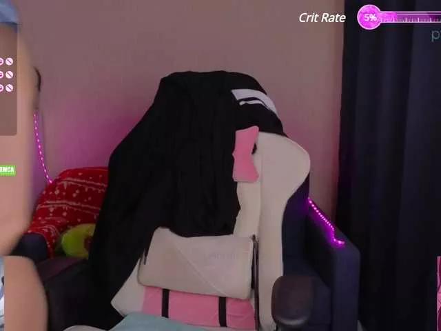 Freechat CreamMeow on BongaCams