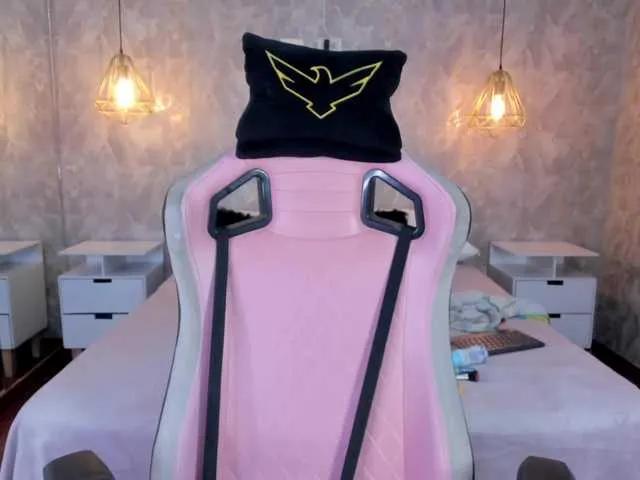 Freechat dawa-angels on BongaCams