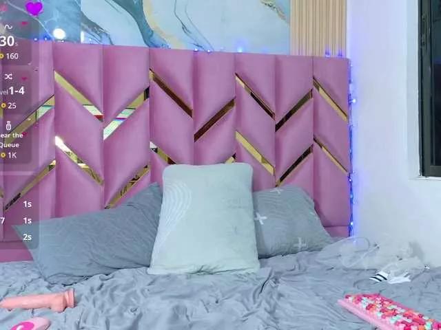 Freechat drooling4daddy on BongaCams