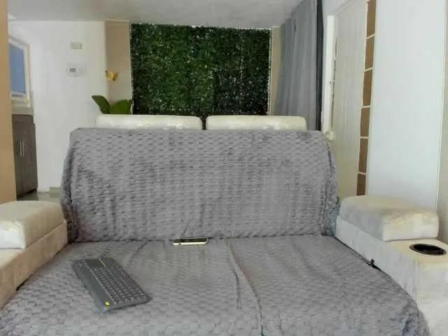 DulceRomance on BongaCams