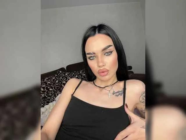 EvaDesire on BongaCams