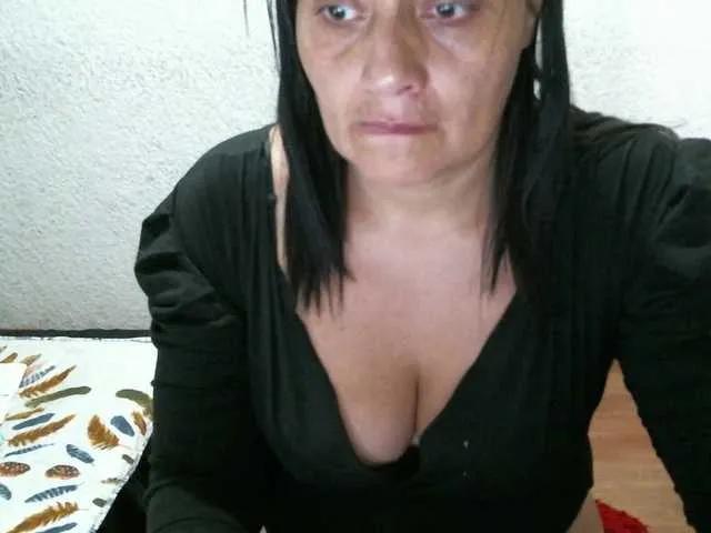 fierywoman on BongaCams