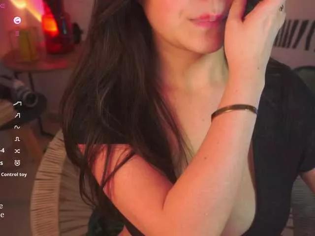 Freechat FurElisse on BongaCams