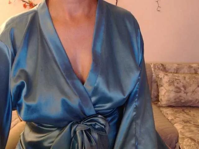 goodSnowQueen on BongaCams