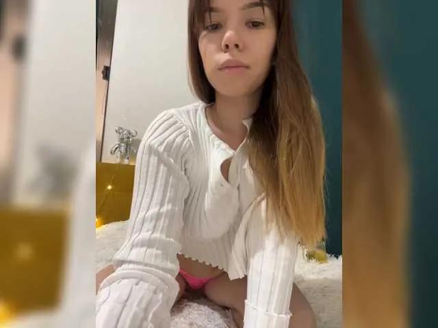 Freechat hi-bounty on BongaCams