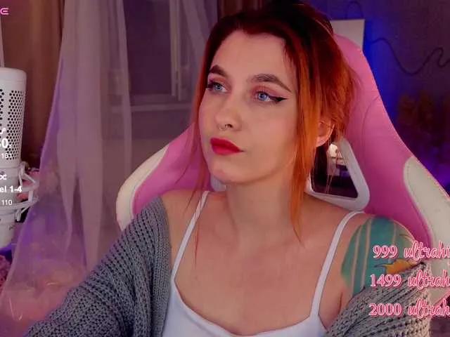 HoneyCherry on BongaCams