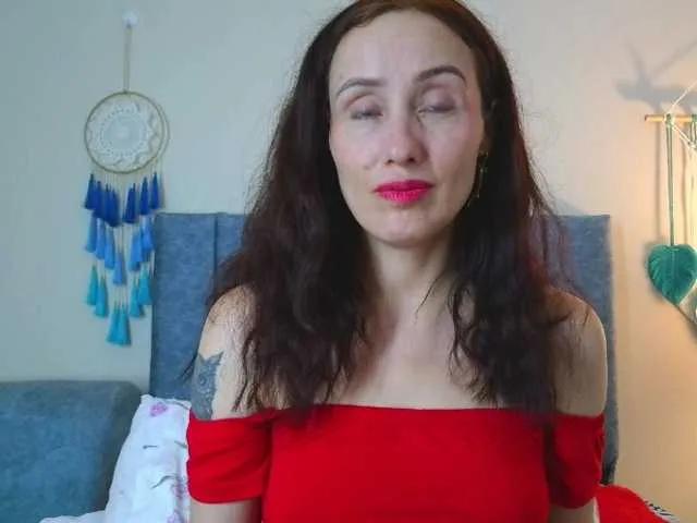 BongaCams IberianMoonMK is Freechat IberianMoonMK — I am passionate about dominant games, where control is mixed with the most intense pleasure. I enjoy connection through rough pleasure, where each action is a mix of power and desire For me, mutual play is essential