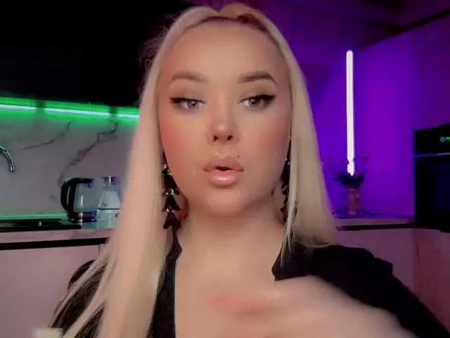 In-your-fucking-mind on BongaCams