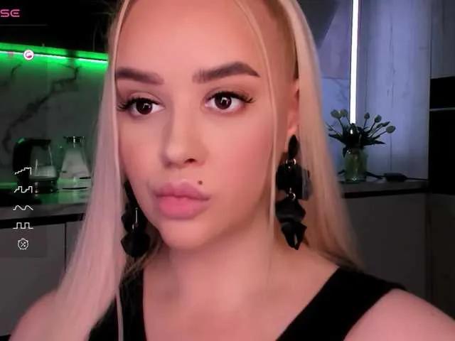 In-your-fucking-mind on BongaCams