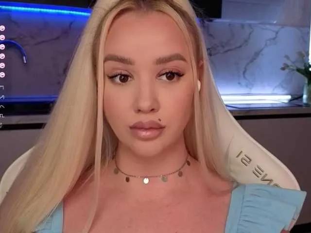 In-your-fucking-mind on BongaCams