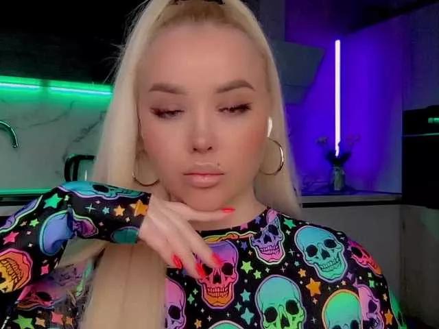 In-your-fucking-mind on BongaCams