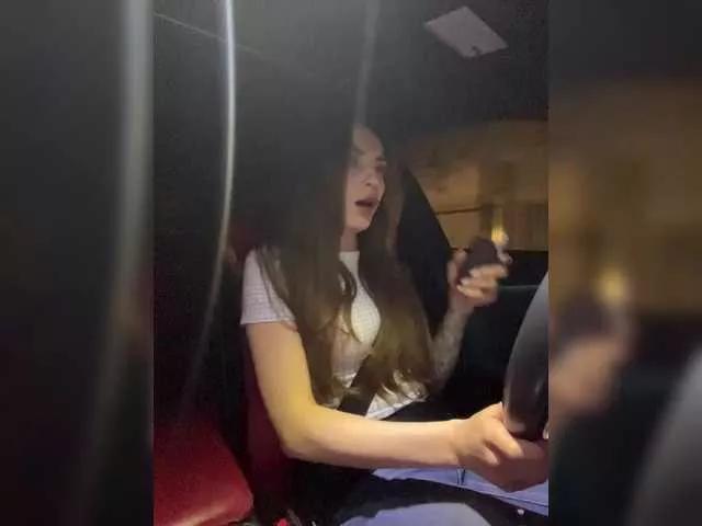 IzabellaOne on BongaCams