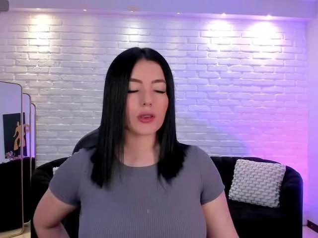 JennaOlson on BongaCams