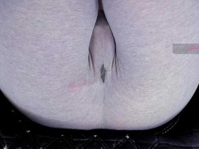 Kira-Kell on BongaCams