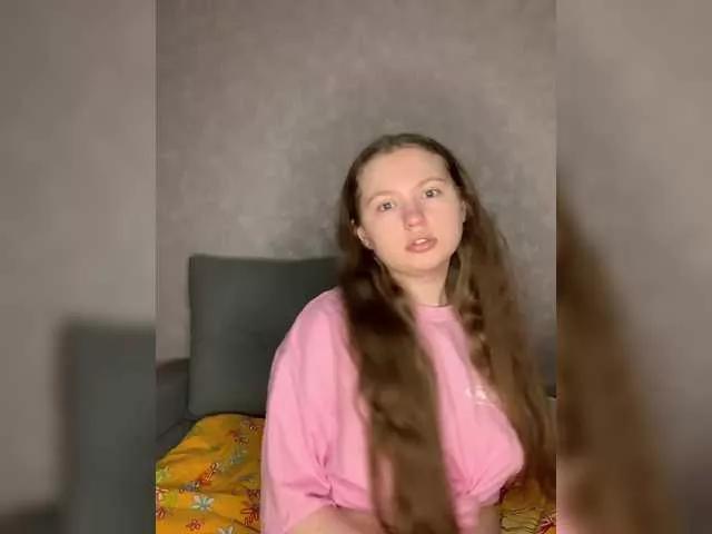 Freechat kisssssesmee on BongaCams