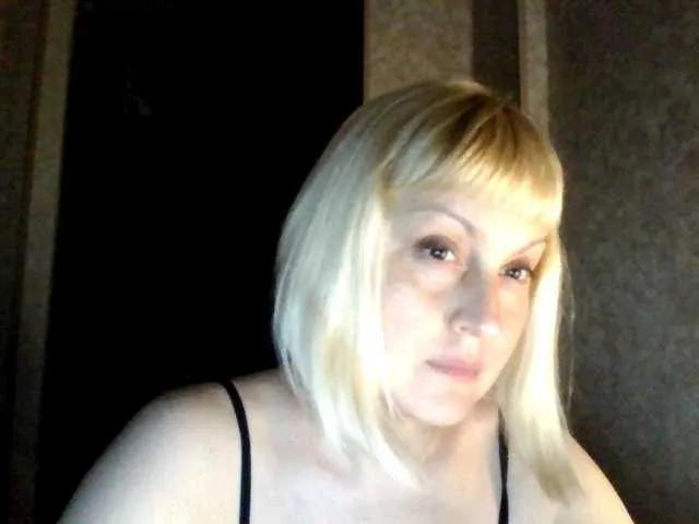 krisss2016 on BongaCams