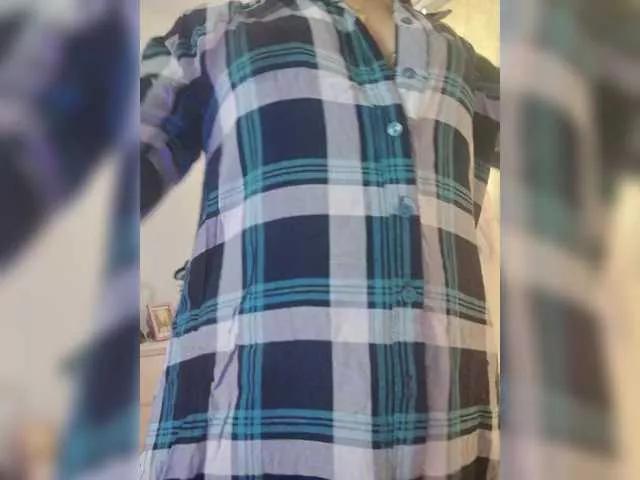 Freechat LarisaMaia on BongaCams