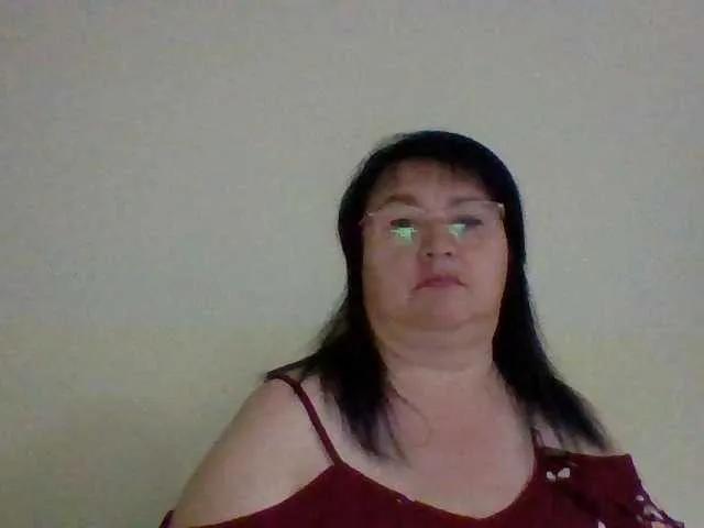 lora805608 on BongaCams