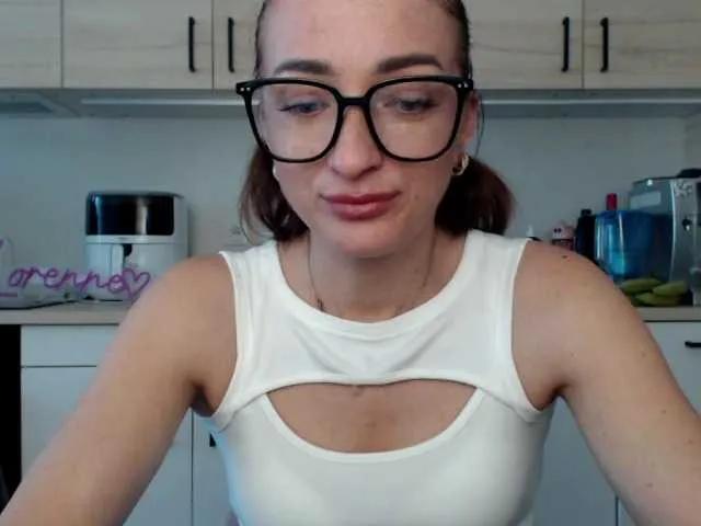 LorennePlay on BongaCams