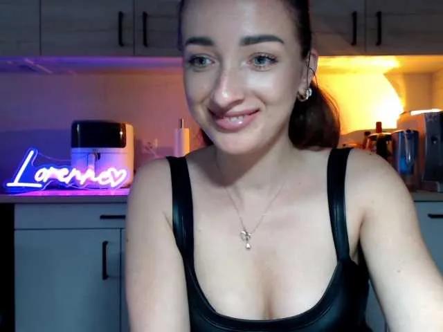 LorennePlay on BongaCams