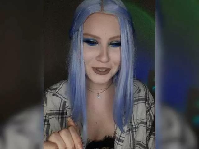 LunaLu13 on BongaCams