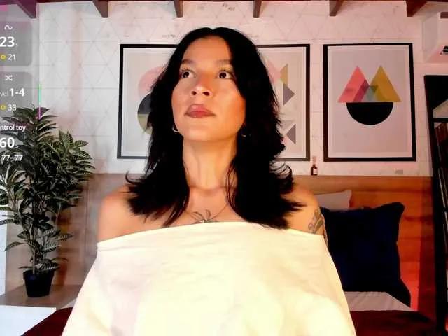 Freechat LunaRuso on BongaCams