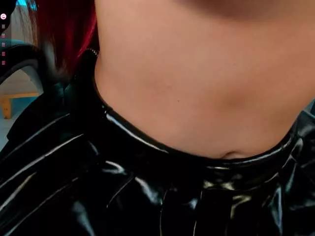 MadelineFox on BongaCams