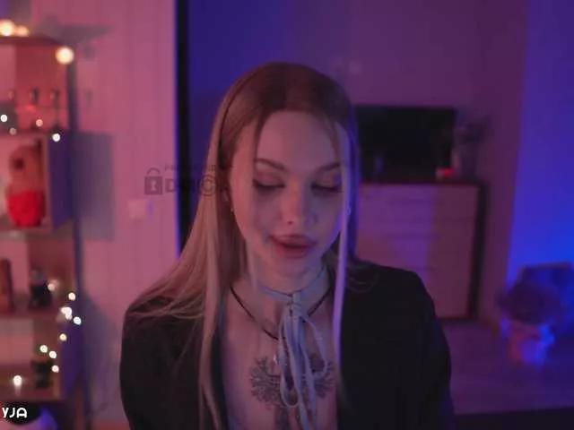 Freechat ManiFreyja on BongaCams