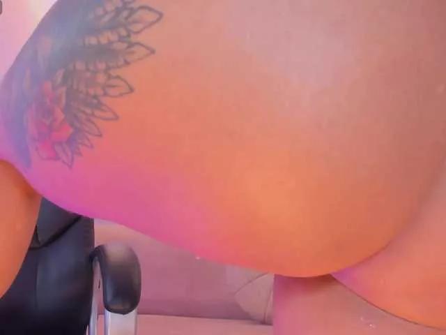 Freechat MariamRivera on BongaCams