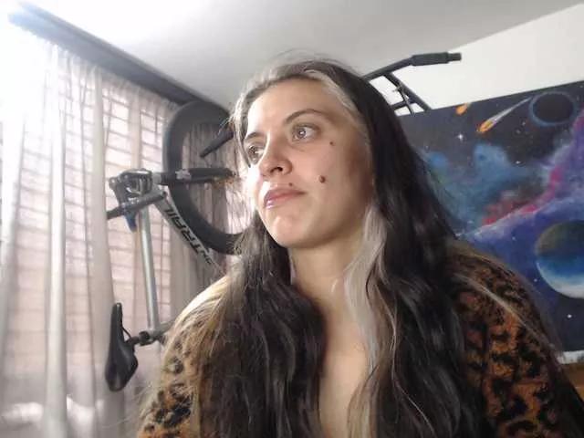 Freechat mariecam420 on BongaCams