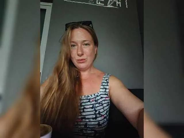 Freechat MazyMi on BongaCams