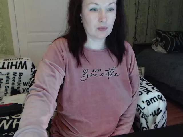 MeganIris on BongaCams