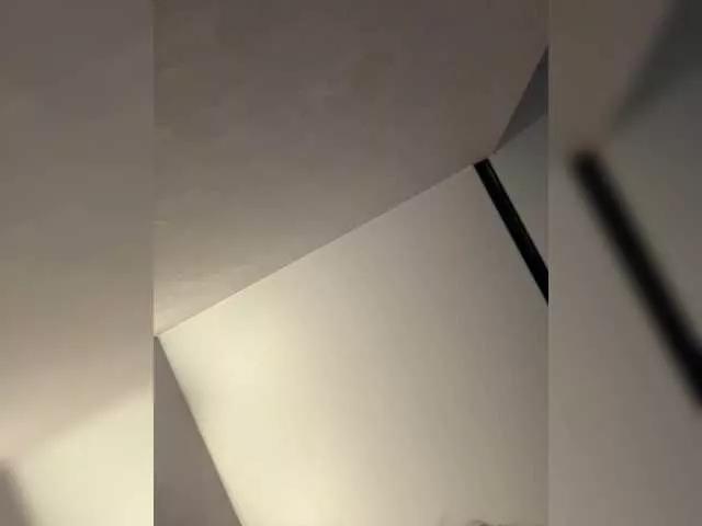 MiamiMur on BongaCams