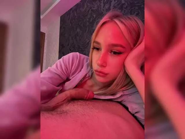 millemimi on BongaCams