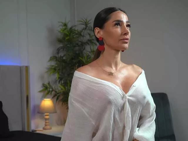 MiriamFoxx on BongaCams