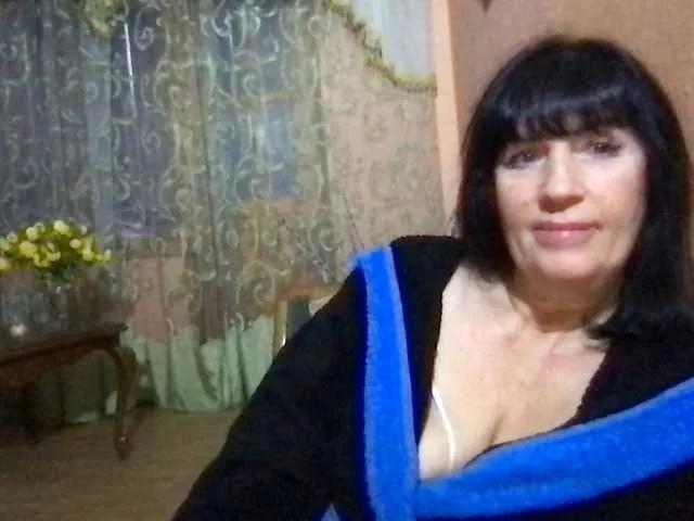 Freechat mmiissiiss1 on BongaCams